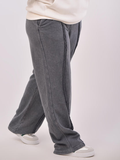 Washed Cargo Sweatpants