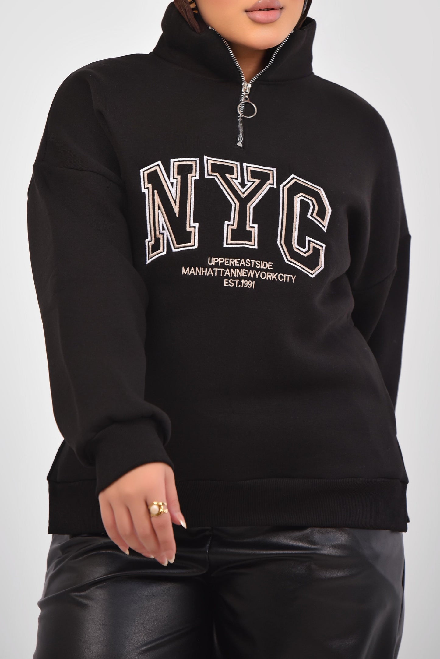 Oversized Half-Zip Sweatshirt NYC